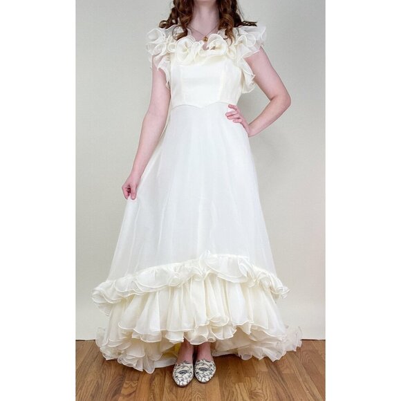Vintage Ruffle Wedding Dress Princess Romantic Whimsigoth Cottagecore Cupcake - Picture 6 of 6